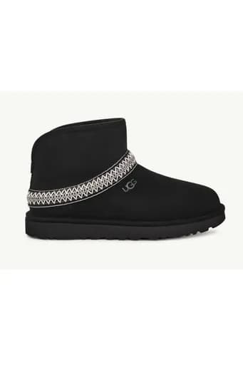 UGG ΠΑΠΟΥΤΣΙΑ ΜΠΟΤΑΚΙΑ W CLASSIC MINI CRESCENT LOGO ΜΑΥΡΟ