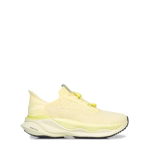 Sneakers γυναικεία Clarks Κίτρινο 26187829 Pace Rise. 262