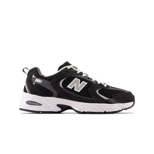 Sneakers MR530