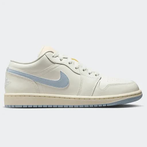 Jordan Air 1 Low Γυναικεία Παπούτσια (9000234111_86808)